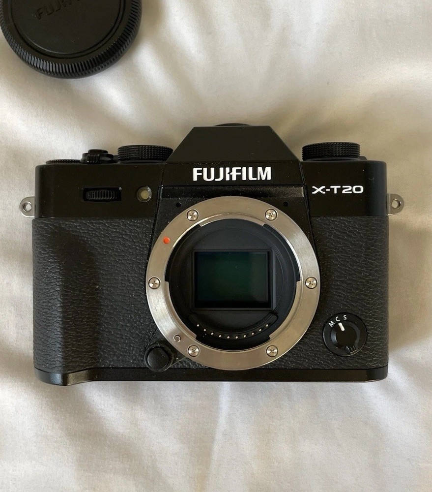 Fujifilm X-T20 24.3MP f/2.8-4.0 XF 18-55mm Mirrorless Digital Camera - Black