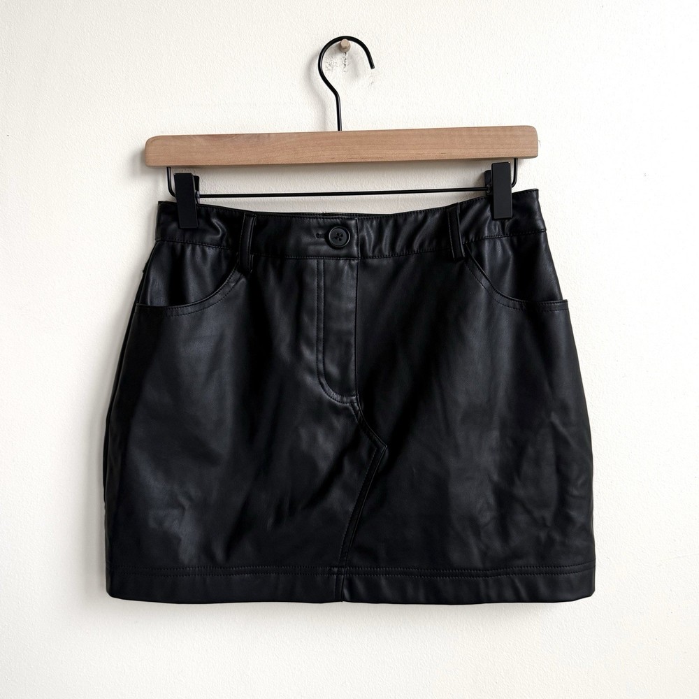 ASOS Black Faux Leather Utility Mini Skirt Size 6 Pockets Vegan Micro Club