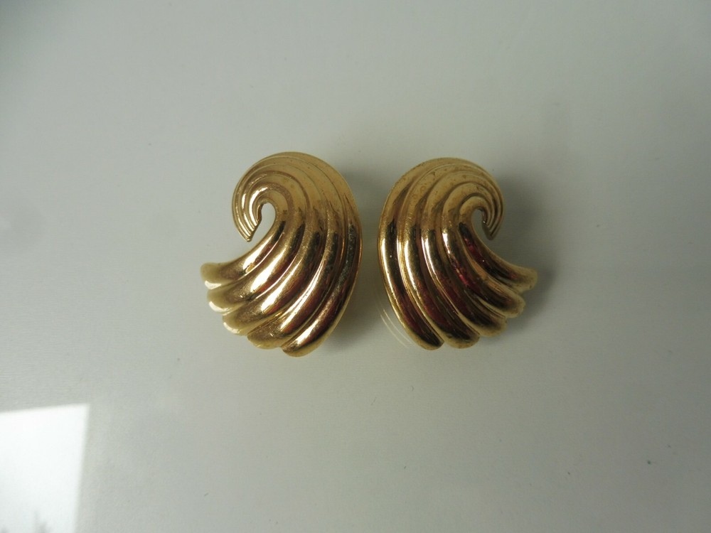 Gold-Plated Pierre Lang Earrings & Clips – Elegant & Stylish