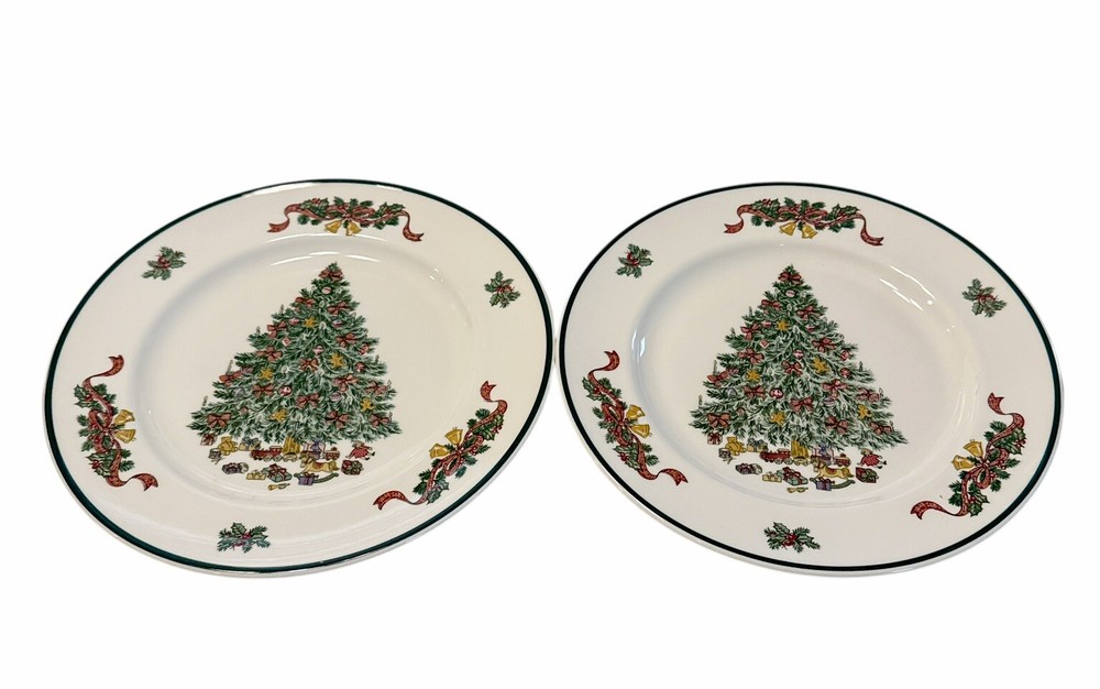 Set of 2 Johnson Brothers Victorian Christmas Tree Holiday Dinner Plates 10 1/4
