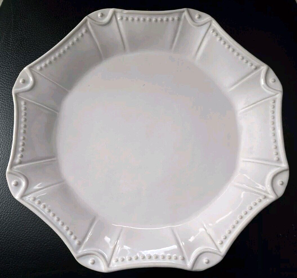 SET OF 2 PIER 1 NATALIA DINNER PLATES 11 1/8