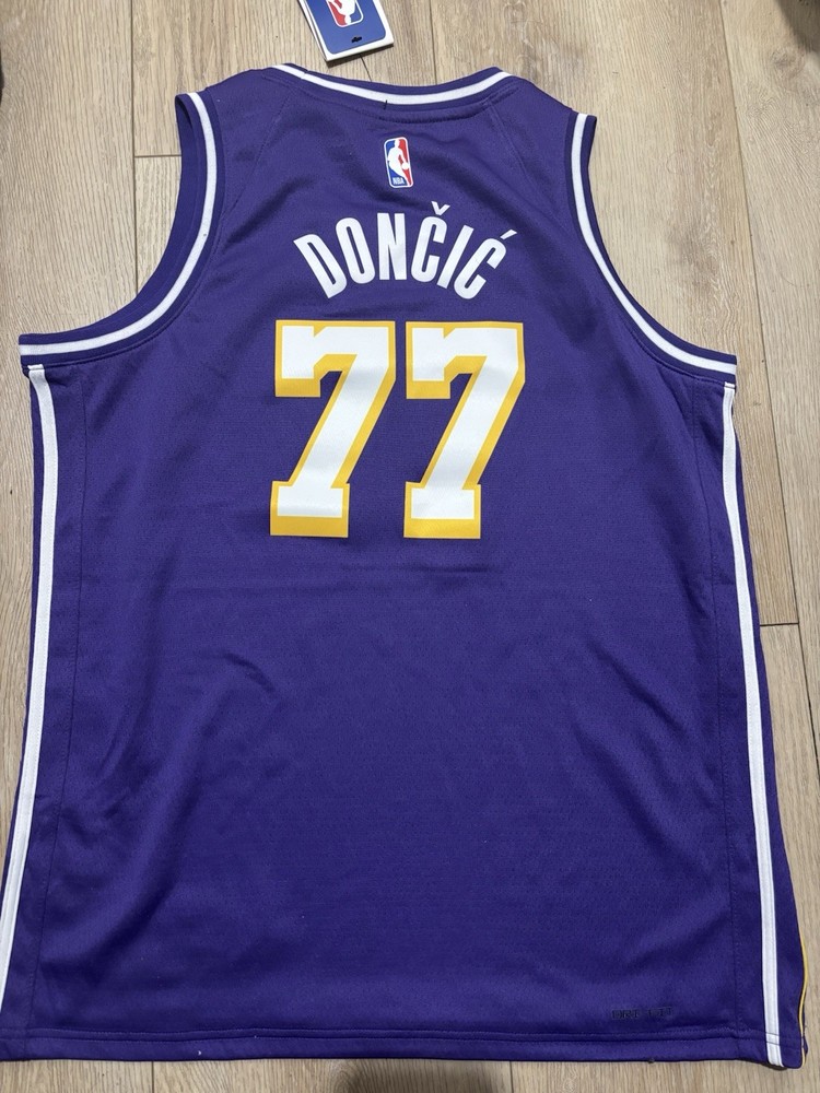 Lakers Jersey