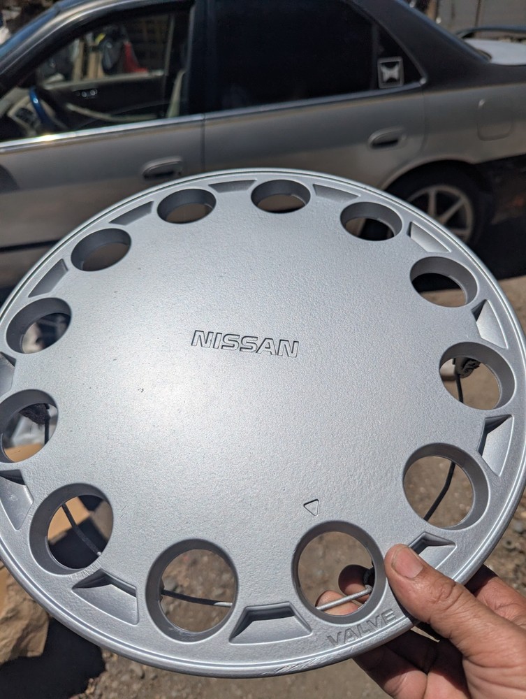 1987-1994 Nissan Sentra Pulsar 13-Inch Hubcap Wheel Cover OEM Style
