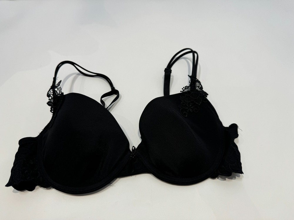 Matalan Beautiful Bra Underwired Padded Lace Trim T Shirt Bra Size 34B Black