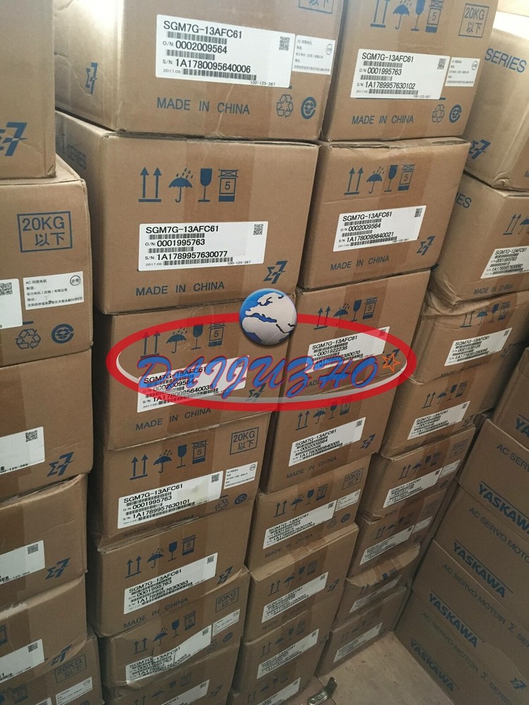 ONE NEW   servo Motor SGMAH-02BBAB1 #A6-37
