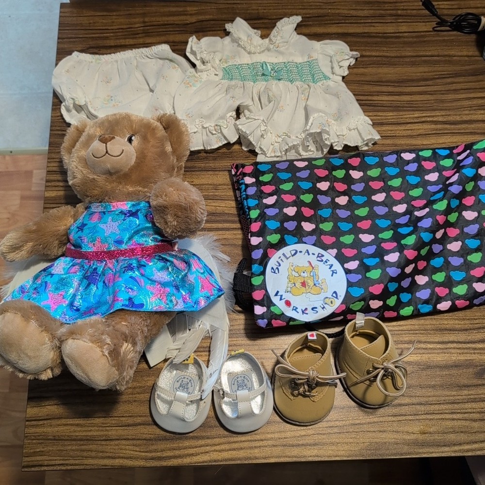 Build-A-Bear Lil Hazelnut Cub  Plush Teddy Bear With Outfit Wings Bag Accessorie