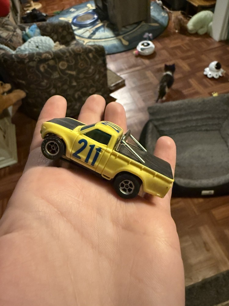 Aurora AFX ho slot car Baja Datsun pickup truck