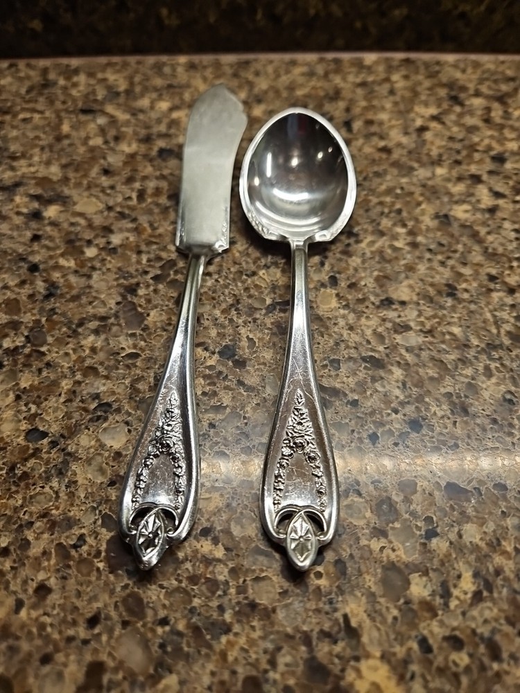 1847 Rogers XS Triple Butter Knife & Serving Spoon Silverplate lot of 2