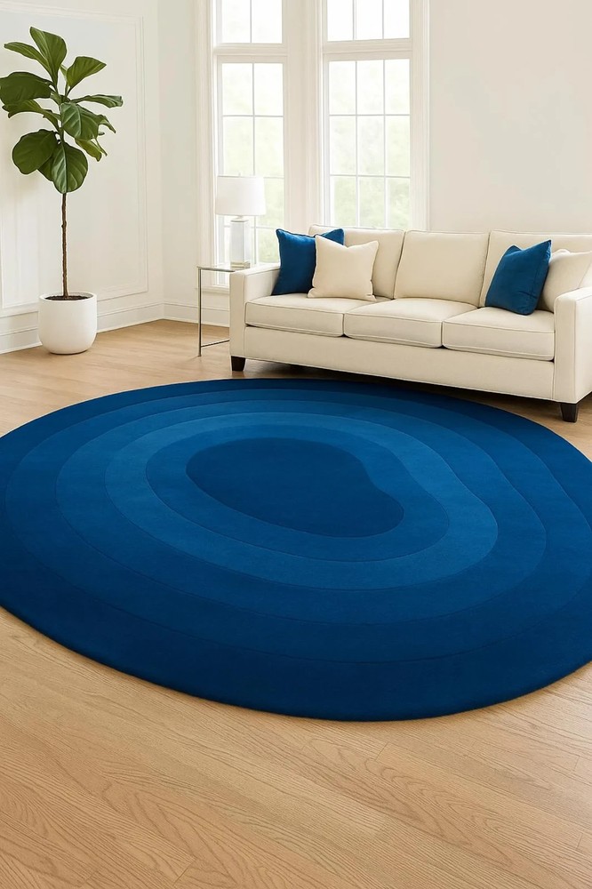 Hand Tufted Round Wool Rug - Modern Blue Gradient Design