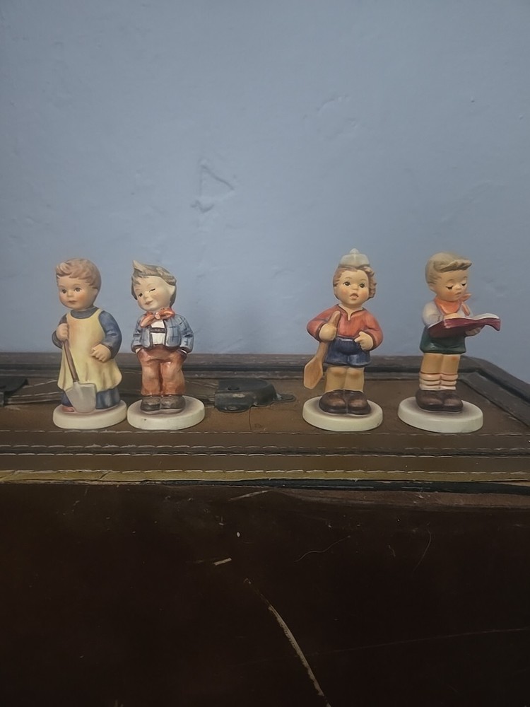 Vintage Goebel Hummel Collectible Figurines Set of 4
