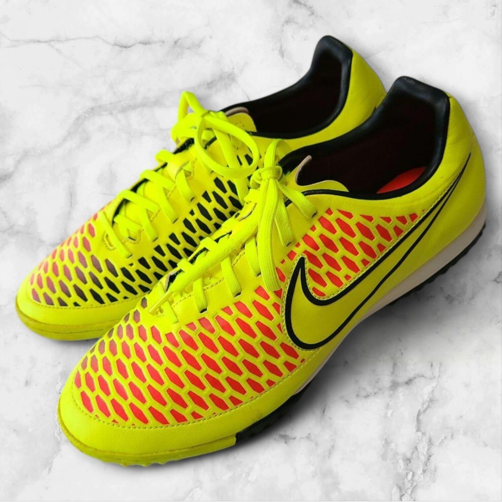 Nike Magista Soccer Cleats US 10, Used, Good Condition