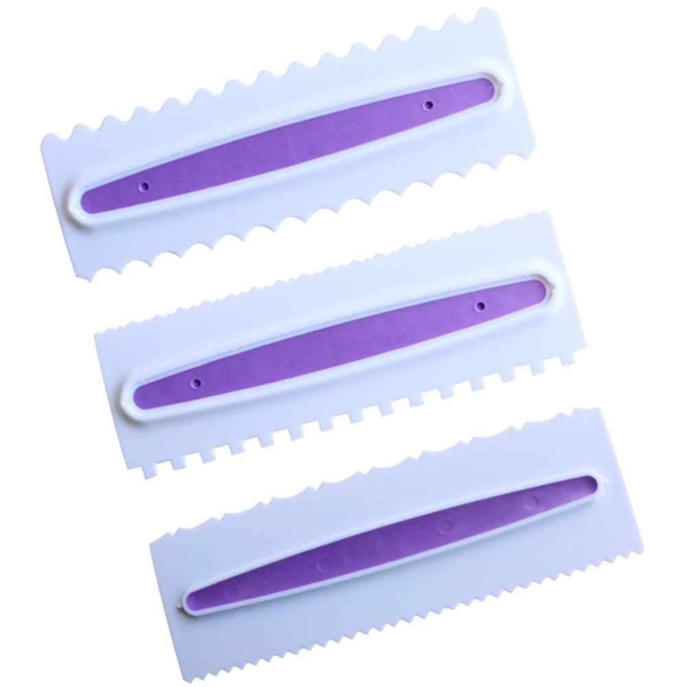 3-Piece Cake Decorating Set with Straight Icing Spatula and Mousse Smoother