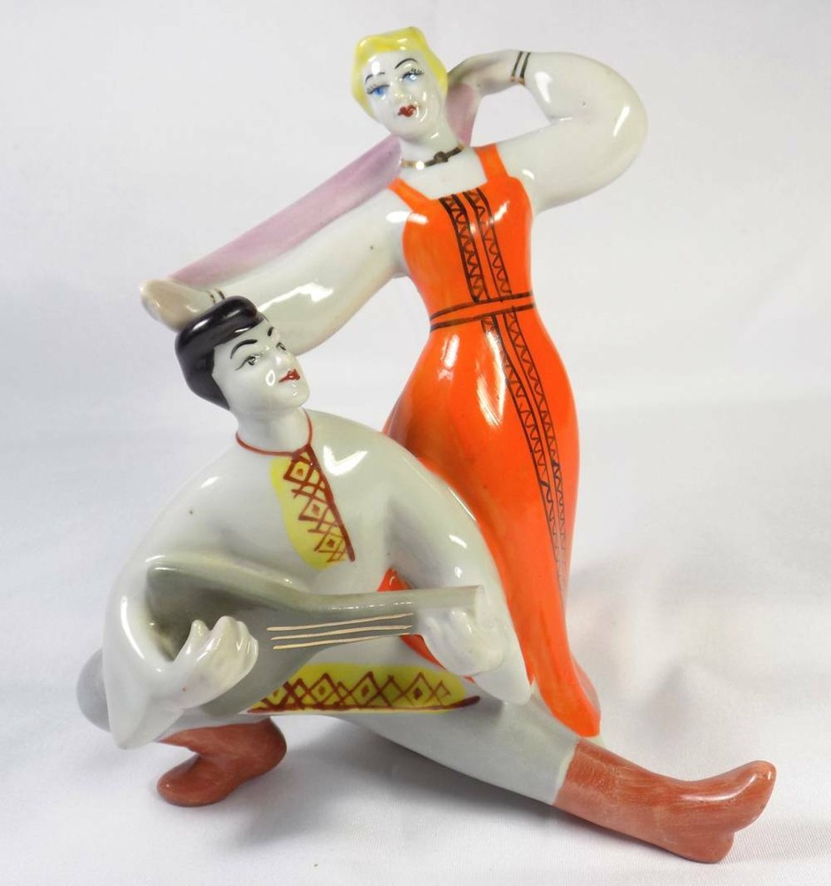 Vintage porcelain figurine Soviet Union USSR CCCP figure Dancers collectible