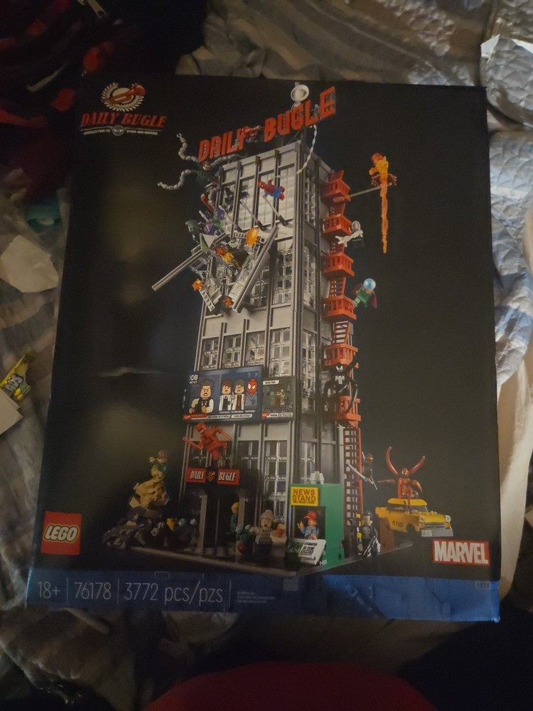 LEGO Marvel Super Heroes Daily Bugle 76178 Nib Retired Complete Set