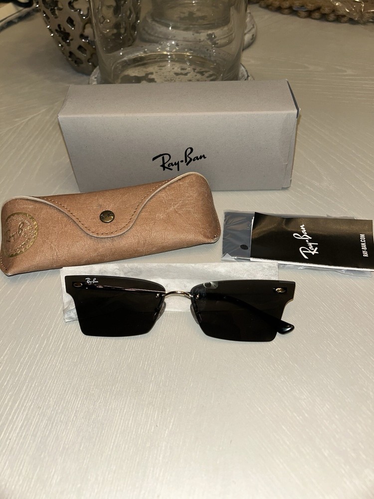 Ray Ban