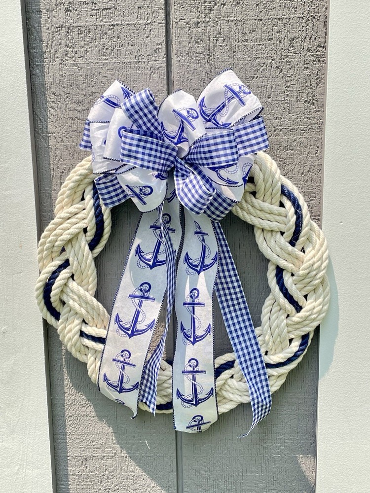 15” White Nautical Rope Wreath