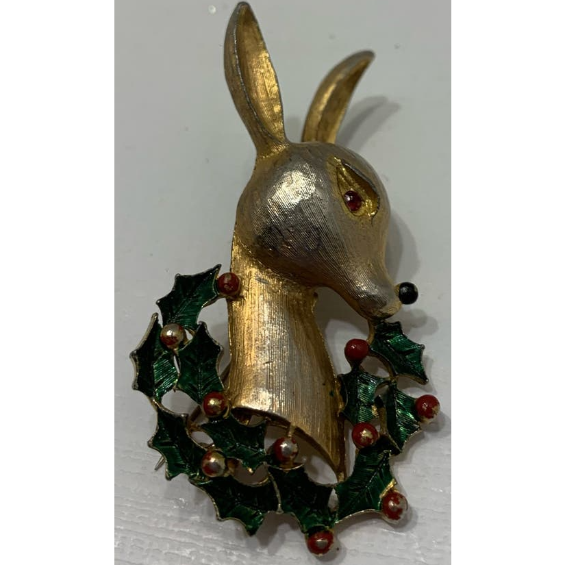 Vintage Christmas Reindeer Head Wreath Pin Brooch