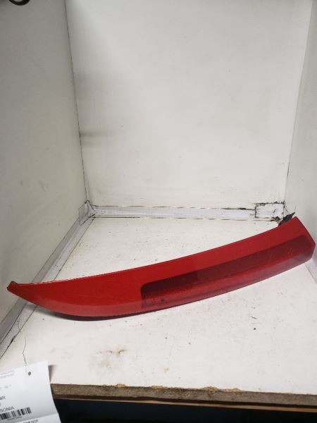 Volvo XC90 03-06 Right Tail Light Upper 673952 Replacement  