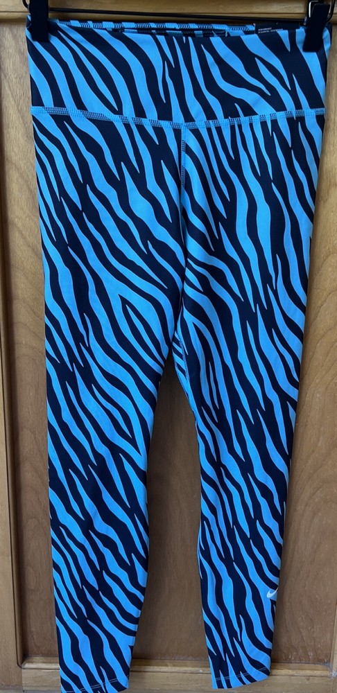 Nike Womens Tight Fit Mid Rise Blue Tiger Print Activewear Leggings Small NWT