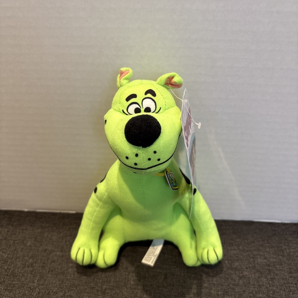 Scooby-Doo Neon Green Glow Plush Dog 9 Inch Stuffed Animal Toy