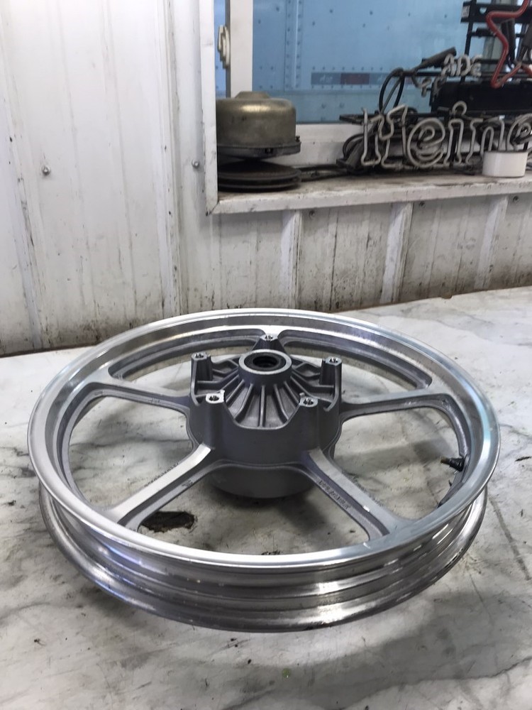 99 Honda VT1100 VT 1100 C Shadow Spirit Front Rim Wheel Straight