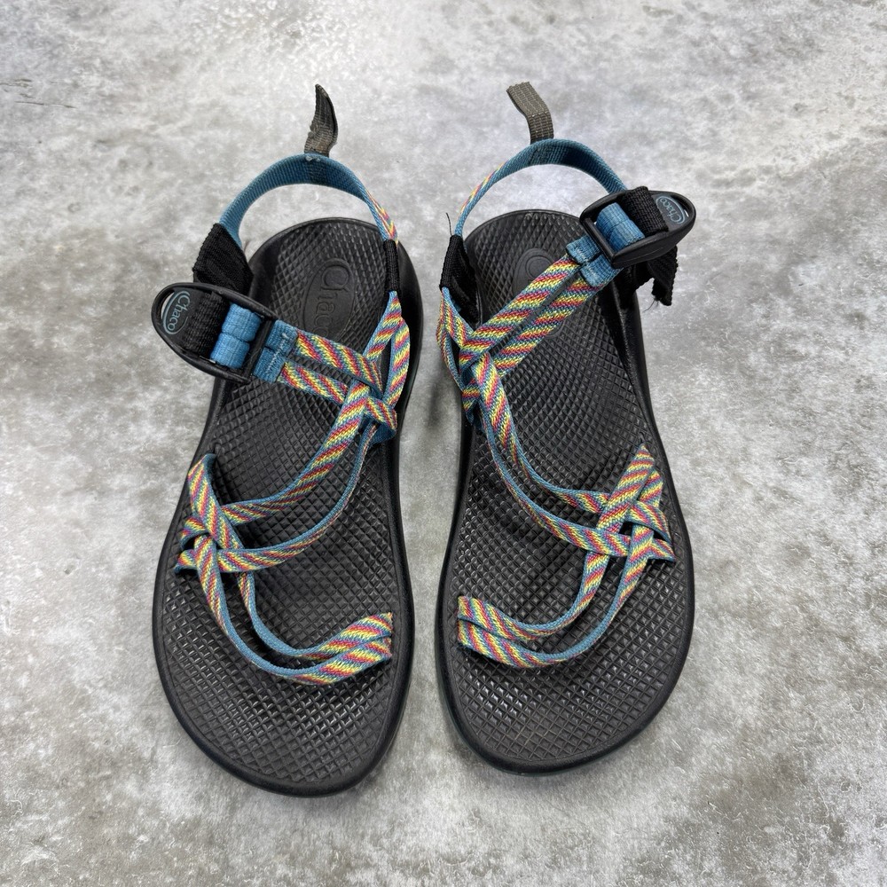 Chaco Womens Size 6 Black Vibram Hiking Sandals with Toe Loop