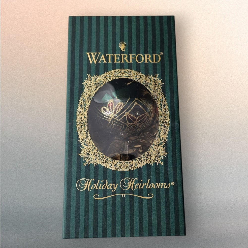 Waterford Holiday Heirlooms 2000 New Years Toast Champagne Glass Ornament  -image