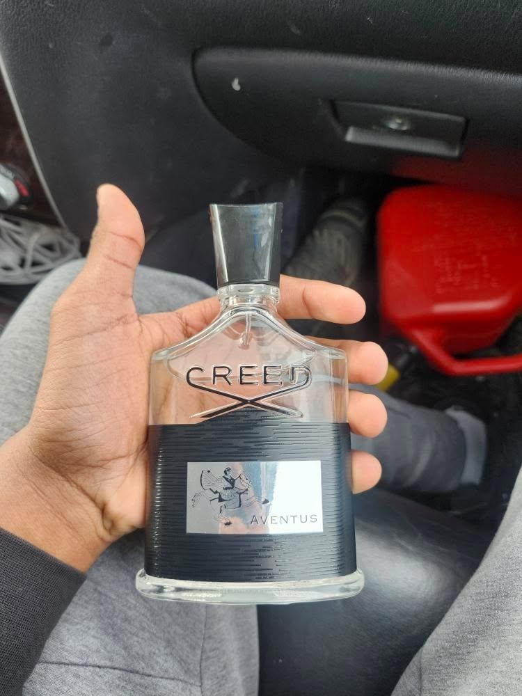 Aventus for Men by Creed Eau De Parfum Spray 3.3 Oz - Tester