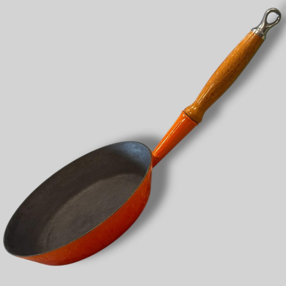 Le Creuset Vintage Orange Enamel Cast Iron Fry Pan 9.5 Inch Cookware
