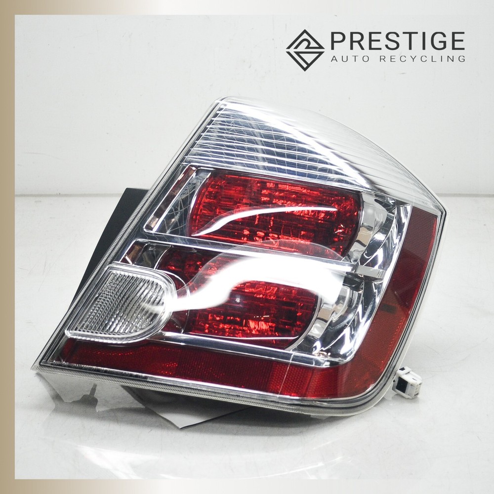 07-10 NISSAN Sentra Tail Light Tail Lamp Lens&Body Assembly Right 26550ET00B OEM
