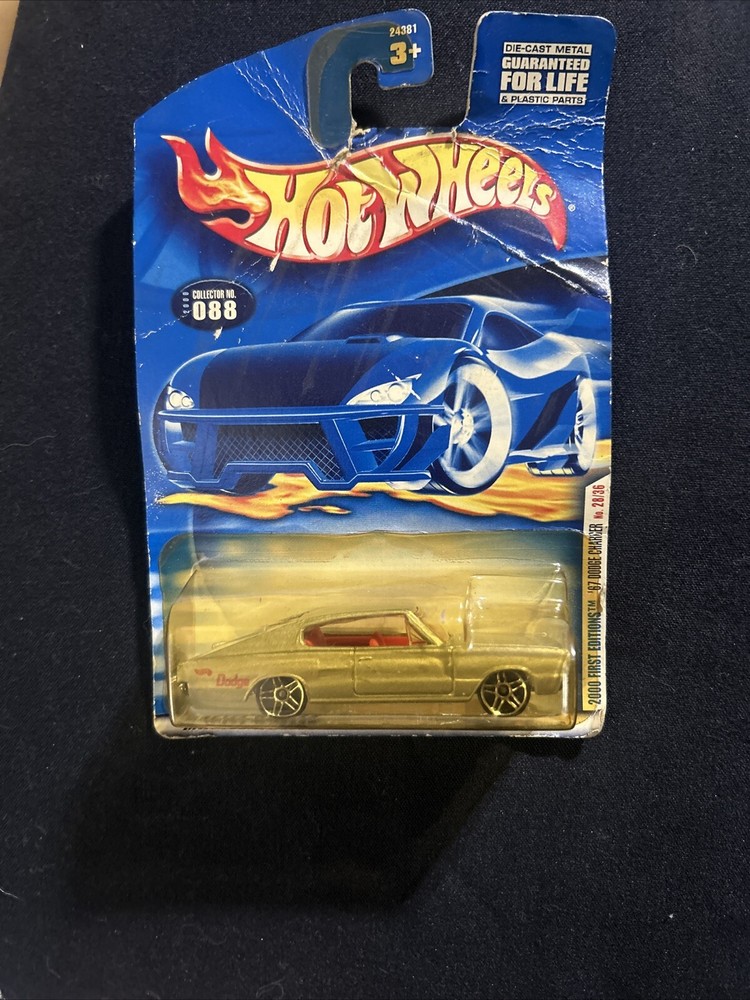 Hot Wheels 2000 First Editions ‘67 Dodge Charger in Silver Collector #088