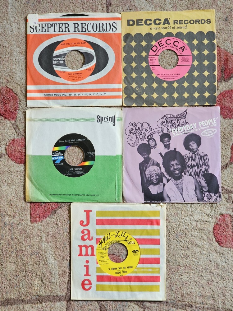 Lot 5 Soul 45's The Shirelles, Joe Simon, Sly & The Family Stone, Helene Smith