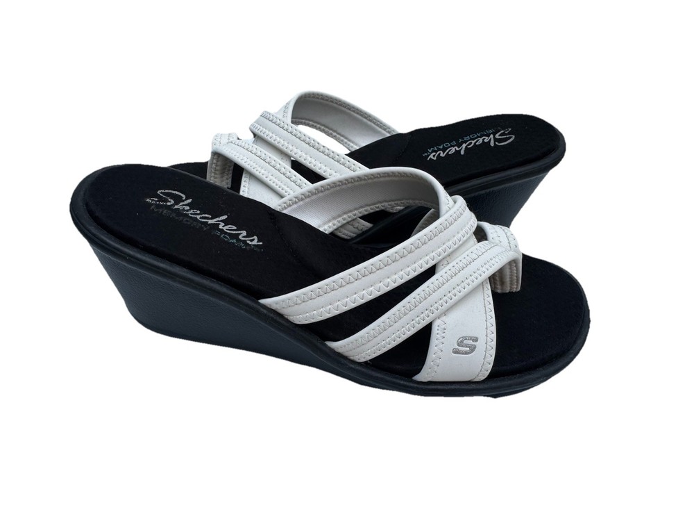 Skechers Womens Size 9 Young At Heart Rumblers Sandals White Black