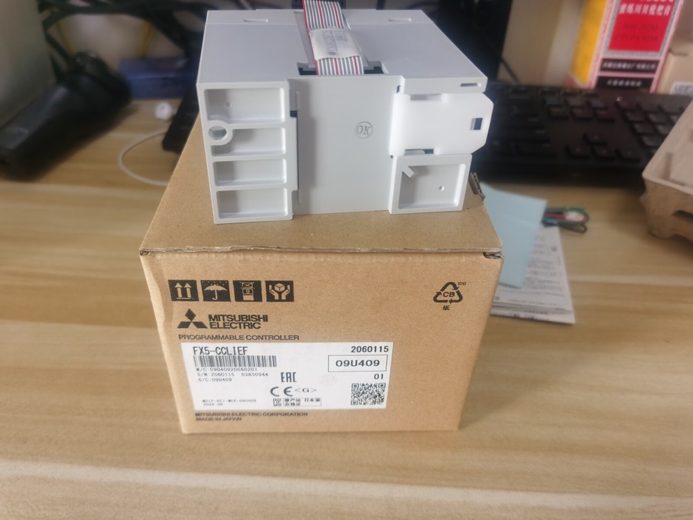New in Box Mitsubishi FX5-CCLIEF Programmable Controller PLC fast delivery