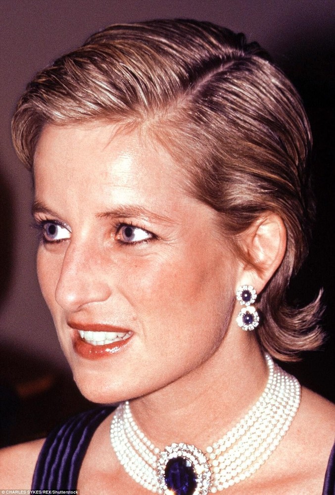 Princess Kate Diana Choker Necklace 16