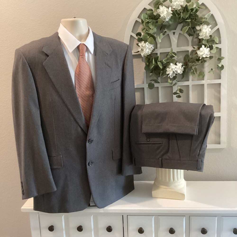 HICKEY FREEMAN BOARDROOM 2 BTN WOOL & CASHMERE BLEND Suit 42R 32X28 MED GRAY