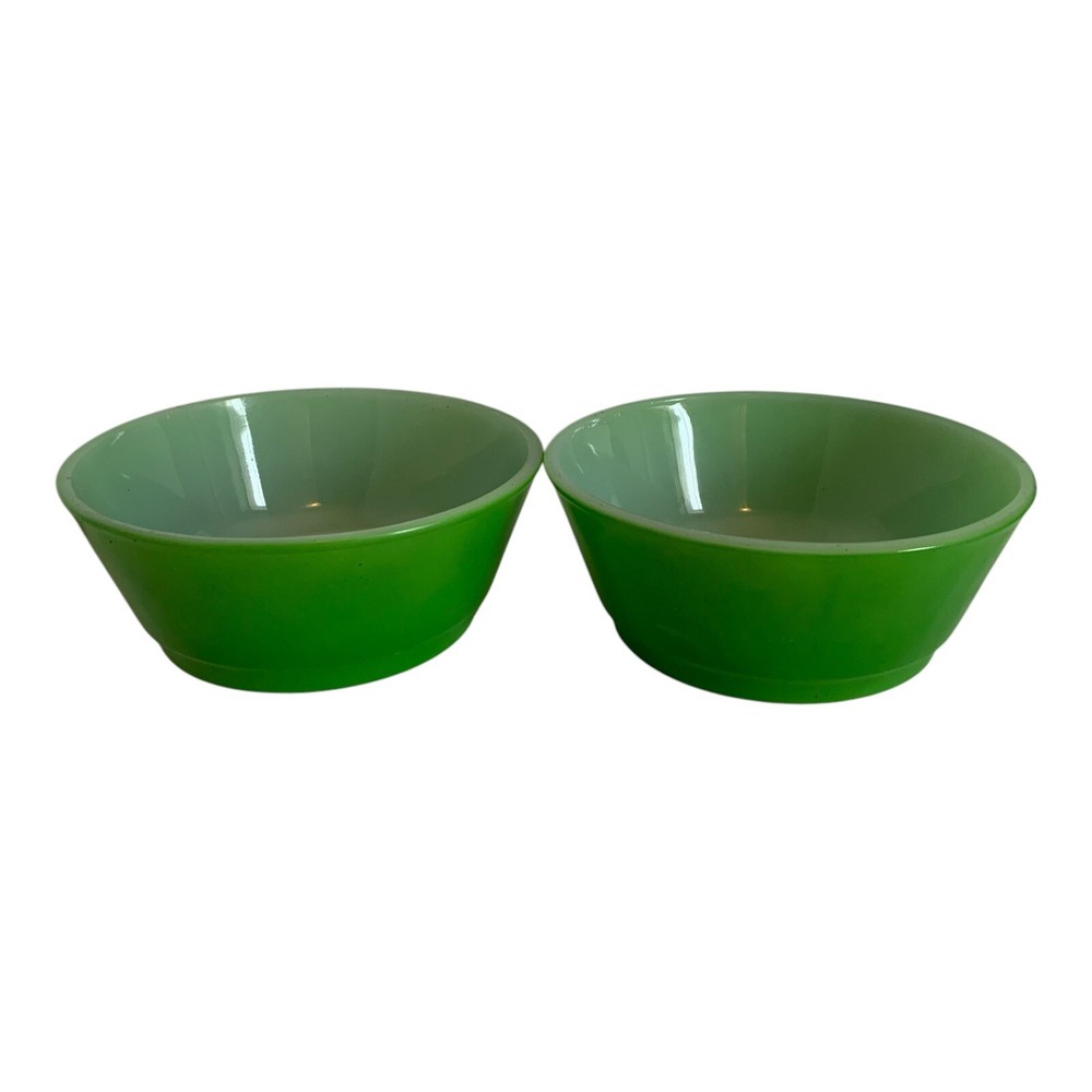 Anchor Hocking 2-Piece Green Milk Glass Oven-Safe Bowls 5.25 Inch USA Made
