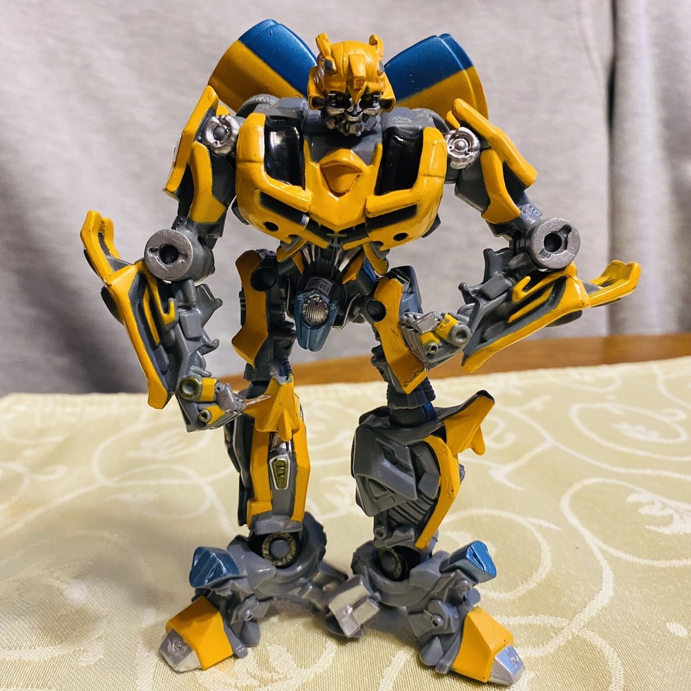 Transformers ROBOT REPLICAS - BUMBLEBEE Movie 2007