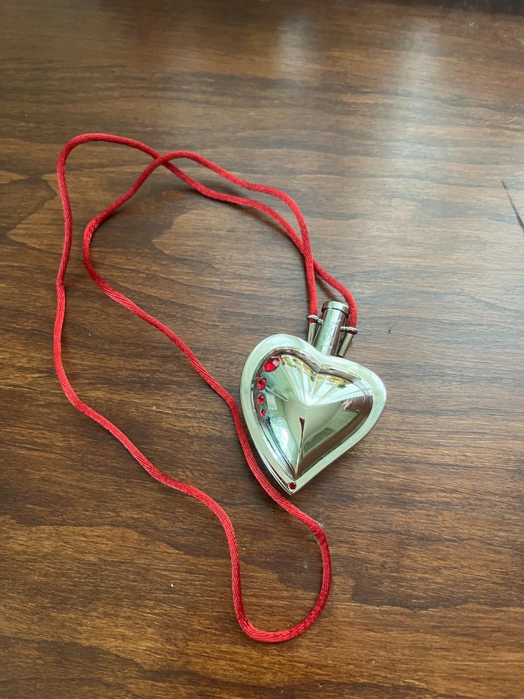 YSL hidden liptick charm necklace heart