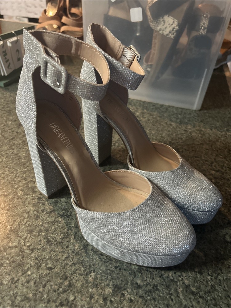 Brand New Only Worn Once Heals.