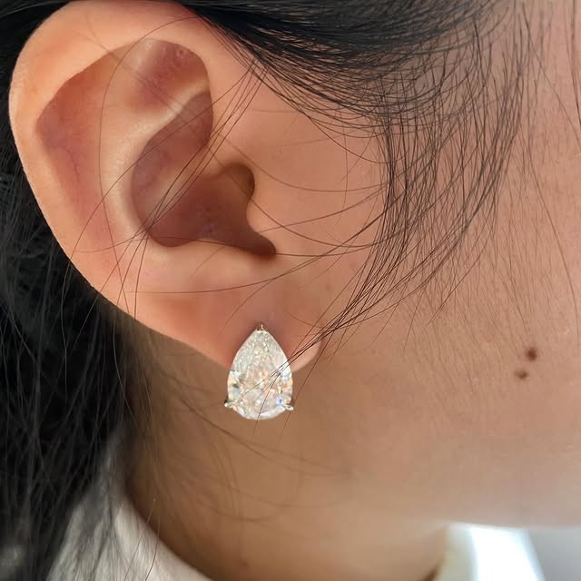 Valentines Day GIFT Womens Real Moissanite Office Wear Pear Cut Studs 925 Silver-image