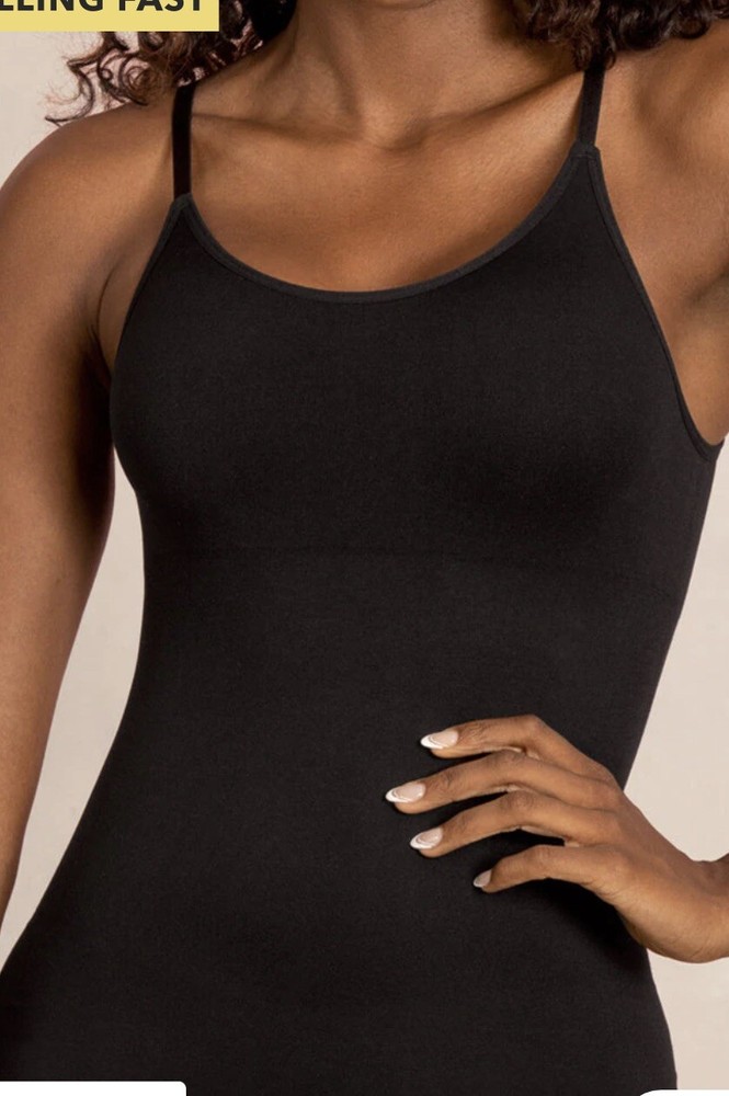 Shapermint  All Day Every Day Scoop Neck Cami Size Medium. Black. NWT