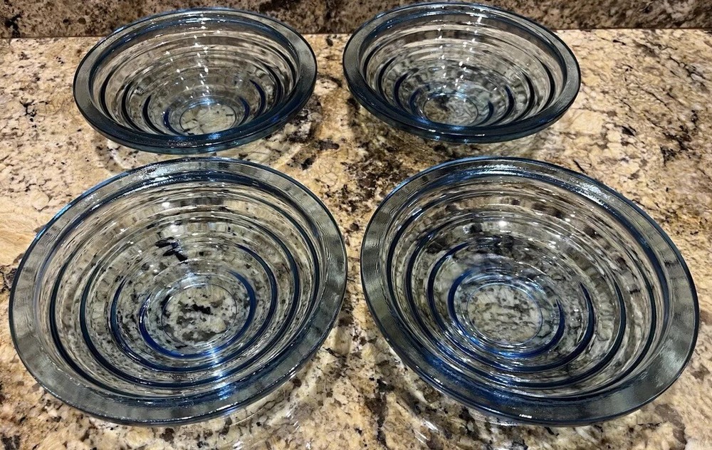 Vintage Art Deco 4-Piece Bowl Set for Elegant Dining