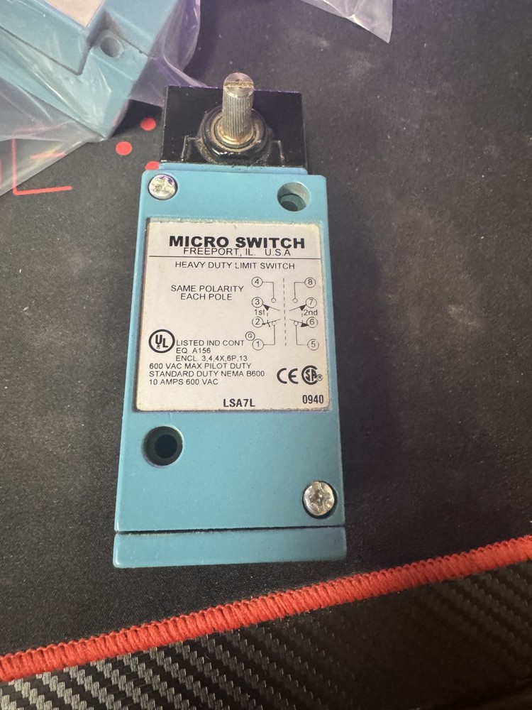 New LSA7L Honeywell Micro Switch