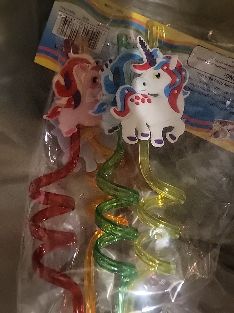 Party Straws 4 Pack Fun Unicorn Straws