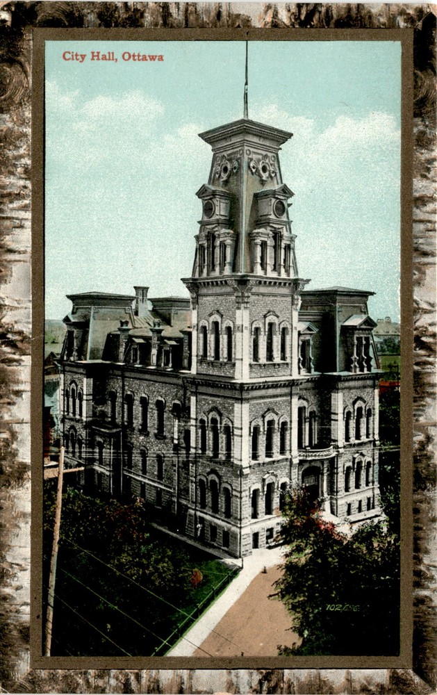 City Hall, Ottawa, Valentine & Sons Publishing Co., Montreal, Toronto. Postcard
