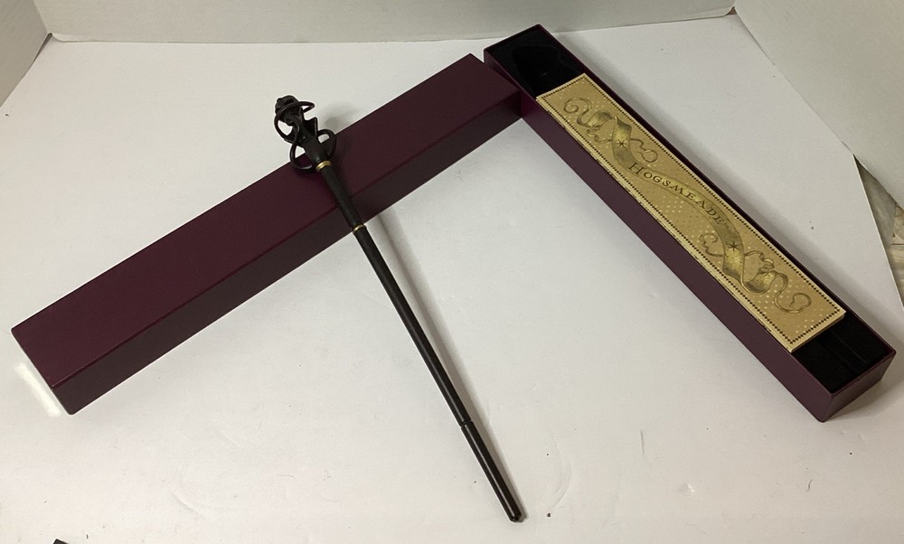 Death Eater Swirl Wand from Harry Potter Wizarding World at Universal Studios EUC