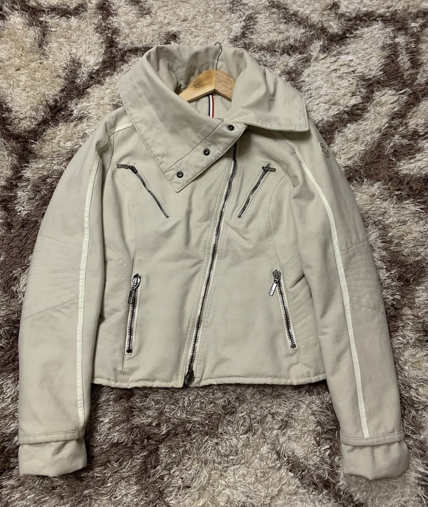 Vintage Moncler Asymmetric Zipper Jacket with Foldable Collar