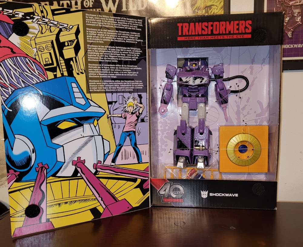 Transformers generations 40th anniversary Shockwave comic edition exclusive