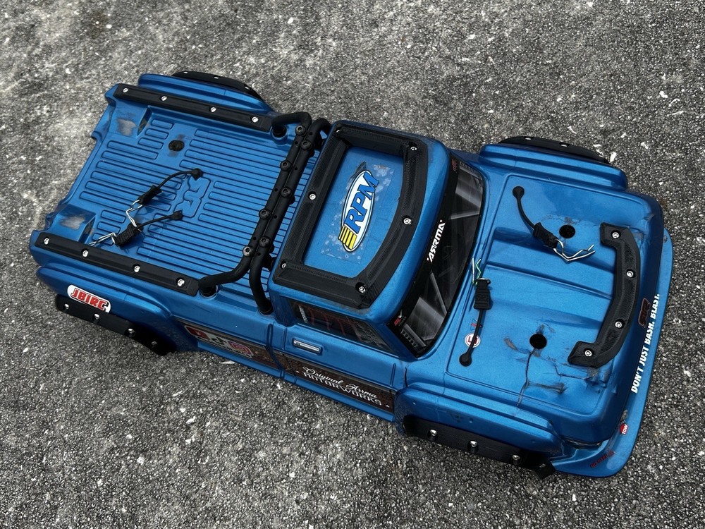 Outcast 4S Body Skid Kit (Set of 4)